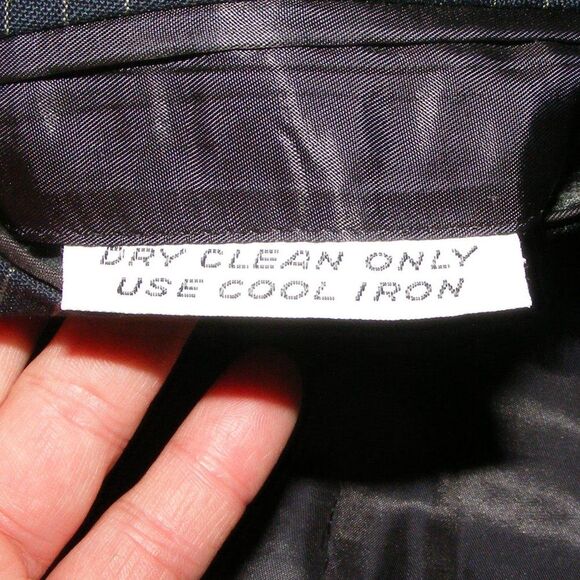 Vintage LANVIN Blazer, S, Navy Blue/Tan Pinstripes, 2 buttons - Picture 13 of 15